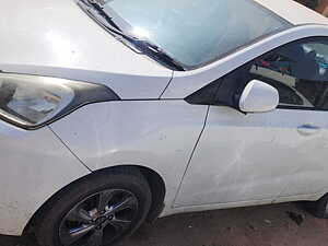 Second Hand Hyundai Xcent SX in Anand