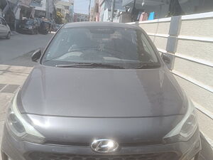 Second Hand Hyundai Elite i20 Asta 1.4 (O) CRDi in Hyderabad