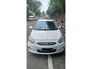 Second Hand Hyundai Verna Fluidic 1.6 CRDi SX in Thiruvananthapuram