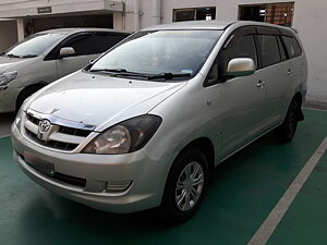 Second Hand Toyota Innova 2.5 G3 in Bangalore