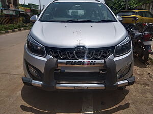 Second Hand Mahindra Marazzo M8 7 STR in Gondia