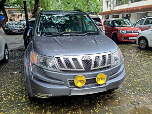 Second Hand Mahindra XUV500 W8 in Mumbai