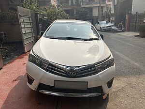 Second Hand Toyota Corolla Altis G Petrol in Delhi