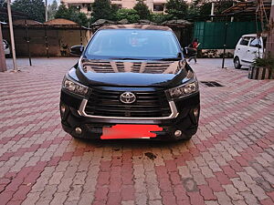 Second Hand Toyota Innova Crysta 2.7 GX Limited Edtion AT 7 STR in Mohali