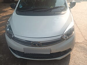 Second Hand Tata Tiago Wizz Edition Diesel in Lucknow