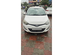 Second Hand Hyundai i20 Sportz 1.4 CRDI in Vadodara