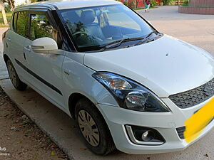 Second Hand Maruti Suzuki Swift VXi in Mathura