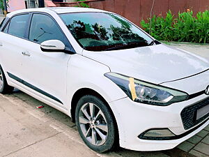 Second Hand Hyundai Elite i20 Asta 1.4 CRDI [2016-2017] in Ahmedabad