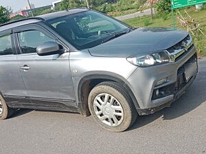 Second Hand Maruti Suzuki Vitara Brezza VDi in Delhi