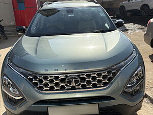 Second Hand Tata Safari XM in Greater Noida