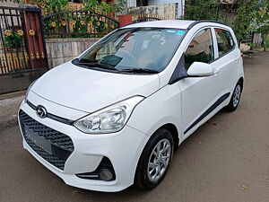 Second Hand Hyundai Grand i10 Sportz (O) AT 1.2 Kappa VTVT [2017-2018] in Kolhapur