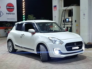 Second Hand Maruti Suzuki Swift VXi [2021-2023] in Rohtak