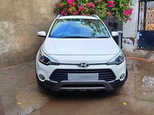 Second Hand Hyundai i20 Active 1.4 [2015-2016] in Surendranagar