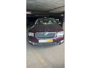 Second Hand Skoda Superb Elegance 1.8 TSI AT in Thane