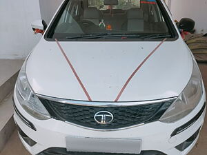 Second Hand Tata Zest XE Petrol in Muzaffarnagar