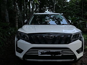 Second Hand Mahindra XUV300 1.5 W8 [2019-2020] in Bangalore