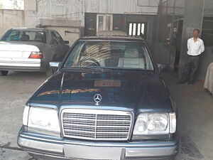 Second Hand Mercedes-Benz E-Class 250 D (W124) in Kolhapur