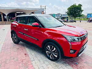 Second Hand మహీంద్రా XUV300	 1.5 w8 (o) [2019-2020] in అహ్మదాబాద్