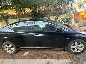 Second Hand Hyundai Elantra 1.6 S MT in Anantapur