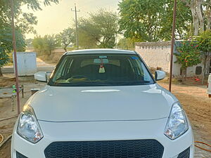 Second Hand Maruti Suzuki Swift VXi in Charkhi Dadri