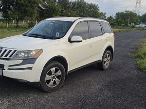 Second Hand Mahindra XUV500 W8 in Udumalpet