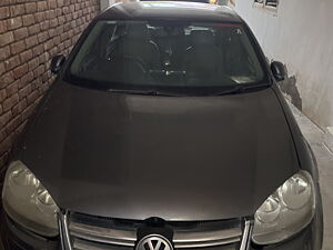 Second Hand Volkswagen Jetta Trendline 2.0L TDI in Bharatpur