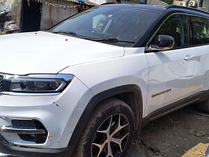 Second Hand Jeep Meridian Limited (O) 4x2 MT [2023-2024] in Mumbai