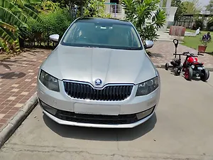 Second Hand Skoda Octavia 2.0 TDI CR Style Plus AT in Bhilwara