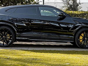 Second Hand Lamborghini Urus Twin-Turbo V8 [2018-2020] in Delhi