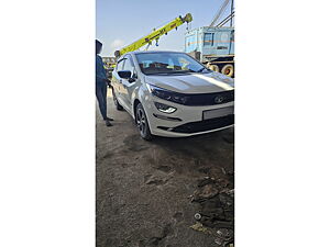 Second Hand Tata Altroz XZ Plus (S) Diesel in Surat