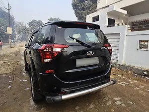Second Hand महिंद्रा XUV500 w9 [2018-2020] in गोरखपुर