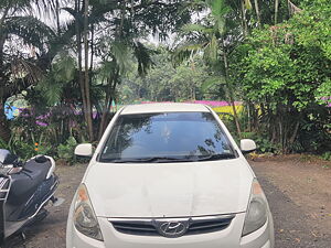 Second Hand Hyundai i20 Magna 1.2 in Vapi