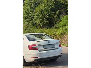 Second Hand Skoda Octavia 1.8 TSI Style AT in Mandi