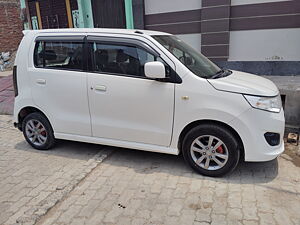 Second Hand Maruti Suzuki Wagon R VXI+ in Kanpur