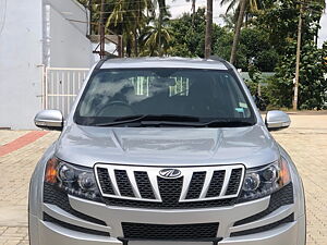 Second Hand Mahindra XUV500 W8 AWD 2013 in Bangalore