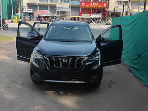 Second Hand Mahindra XUV700 AX 7 Diesel AT 7 STR [2021] in Bangalore