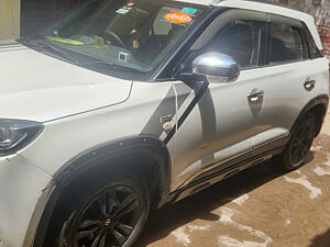 Second Hand Maruti Suzuki Vitara Brezza ZDi in Ghazipur