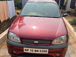 Second Hand Ford Ikon 1.3 Flair in Krishna