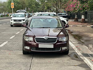 Second Hand Skoda Superb Elegance 1.8 TSI AT in Mumbai