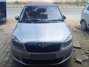 Second Hand Skoda Fabia Elegance 1.6 MPI in Mathura