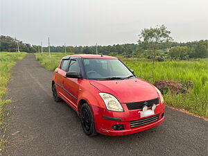 Second Hand Maruti Suzuki Swift VXi in Kudal