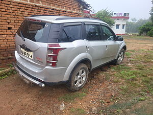 Second Hand Mahindra XUV500 W8 in Chatra