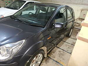 Second Hand Ford Figo Duratec Petrol Titanium 1.2 in Hyderabad