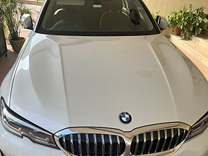 Second Hand BMW 3 Series Gran Limousine 330Li Luxury Line in Delhi