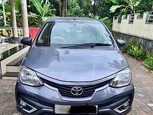 Second Hand Toyota Etios Liva GX in Ernakulam