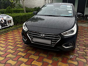 Second Hand Hyundai Verna SX 1.6 VTVT in Bahadurgarh