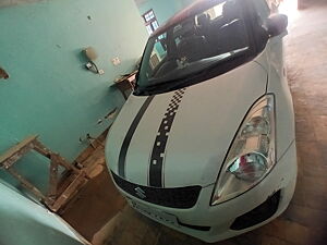 Second Hand Maruti Suzuki Swift VDi Glory Edition in Lucknow