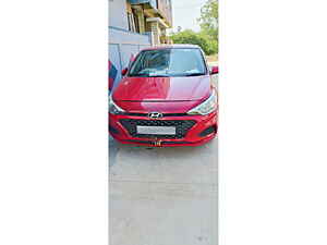 Second Hand हुंडई i20 मैग्ना (o) 1.4 crdi in नलगोंडा