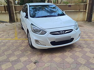 Second Hand Hyundai Verna Fluidic 1.6 CRDi SX in Surat