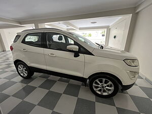 Second Hand Ford Ecosport Titanium 1.5L TDCi in Rewari